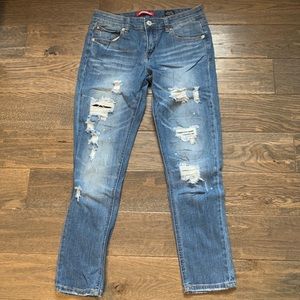 Distressed  Ankle Jeans